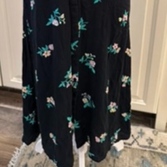 Ladies Black spaghetti strap button down dress - Picture 4 of 4